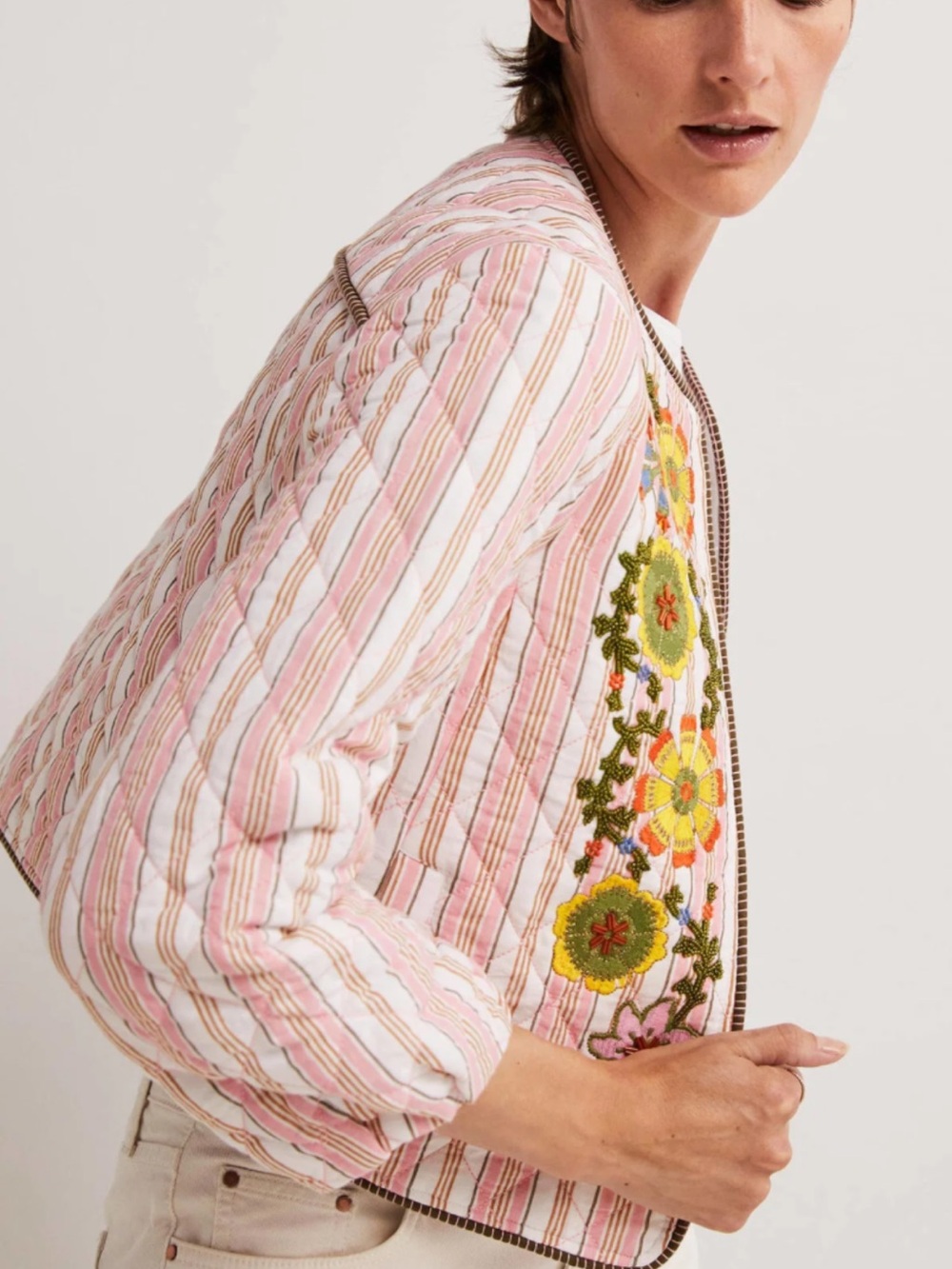 Boden Woman’s Pink Striped Floral beaded and Embroidered Quilted Jacket US 8 - Picture 2 of 8